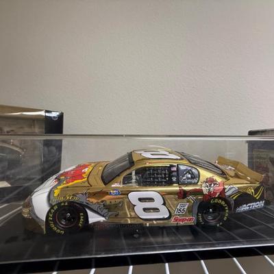 Sale Photo Thumbnail #195