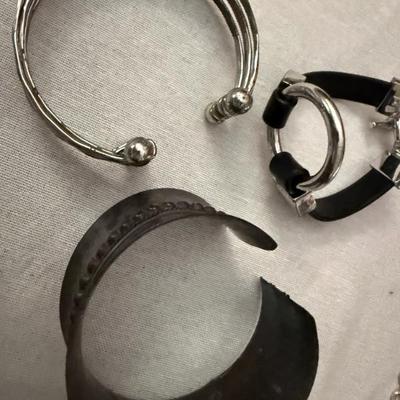 Sale Photo Thumbnail #336