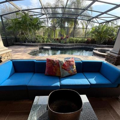 Sale Photo Thumbnail #572