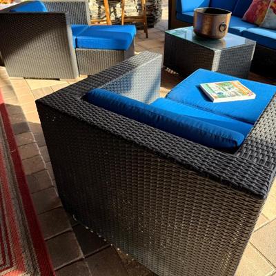 Sale Photo Thumbnail #574