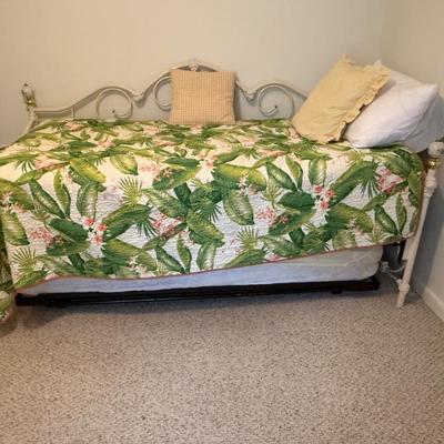 Sale Photo Thumbnail #92