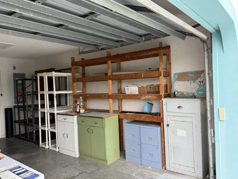 Sale Photo Thumbnail #125