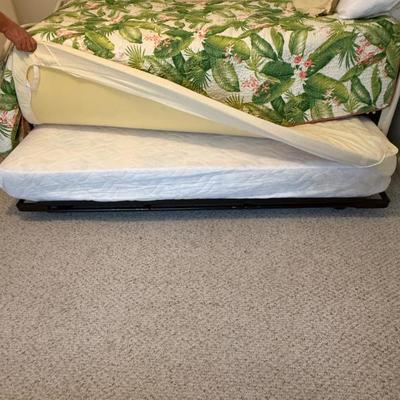 Sale Photo Thumbnail #93