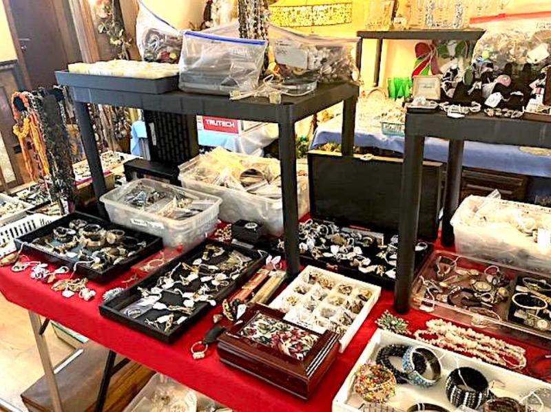 Sale Photo Thumbnail #20