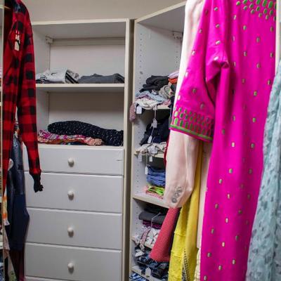 Sale Photo Thumbnail #167