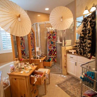 Sale Photo Thumbnail #240