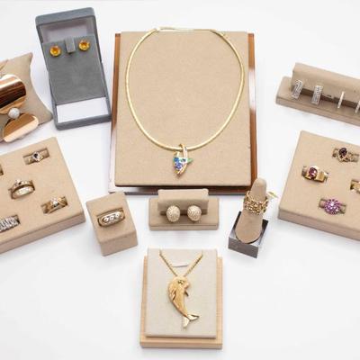 Sale Photo Thumbnail #59