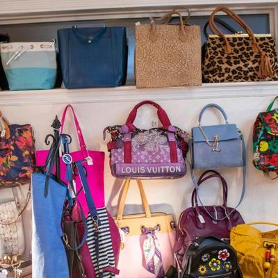 Sale Photo Thumbnail #148