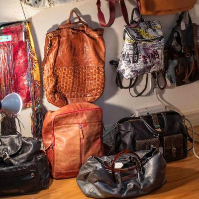 Sale Photo Thumbnail #146