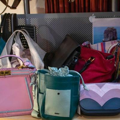 Sale Photo Thumbnail #143