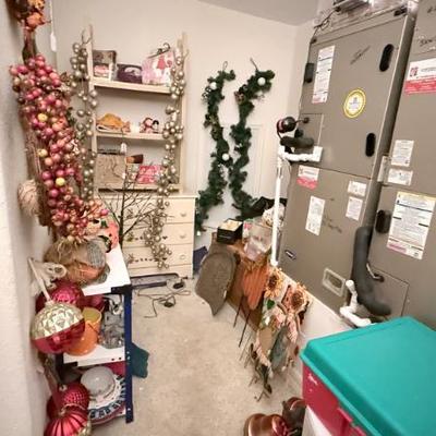 Sale Photo Thumbnail #253