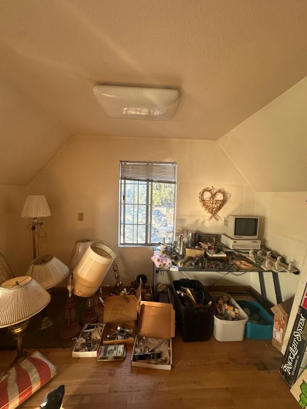 Sale Photo Thumbnail #58