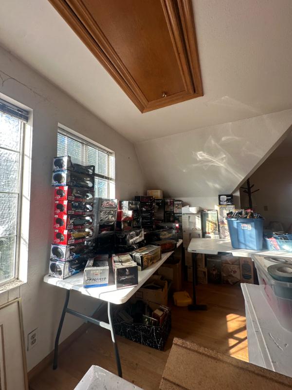 Sale Photo Thumbnail #57