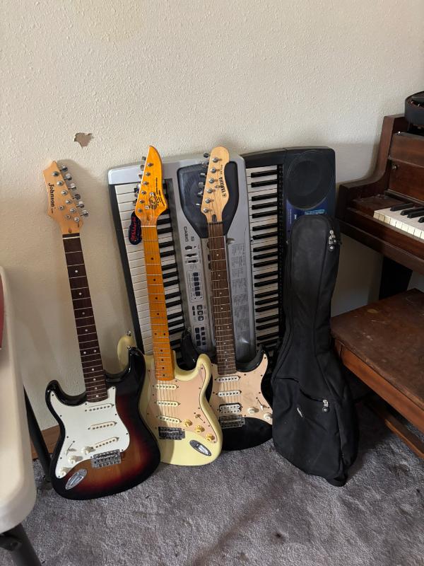 Sale Photo Thumbnail #43