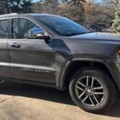 Sale Gallery Photo Thumbnail