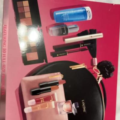 Lancome Parisian Travel Kit Unopened