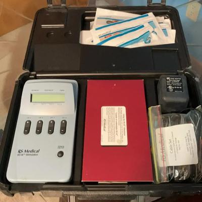 Medical Stimulator RS 41 (1 of 2)