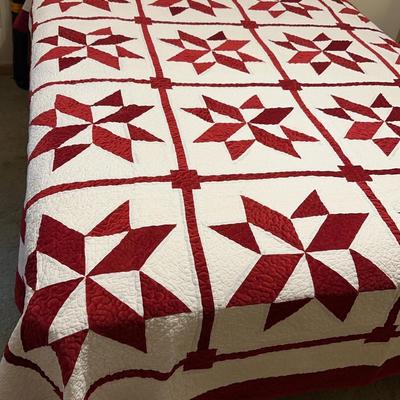 Luxurious Quilted Bedspread + Matching Pillow