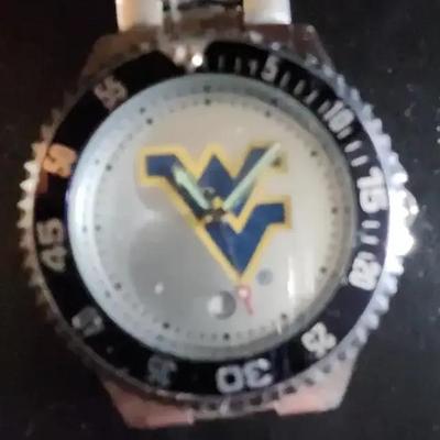 West Virginia Logo Watch With Silver Tone Band