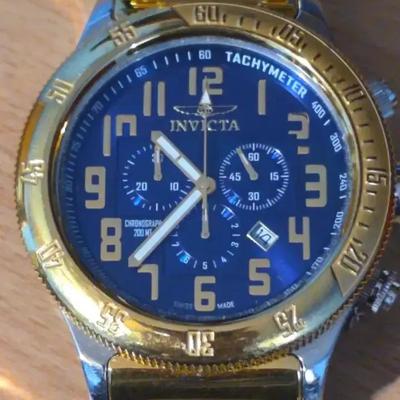Invicta Russian Diver Offshore Men’s Watch – Model 4160 Two-Tone Gold & Silver
