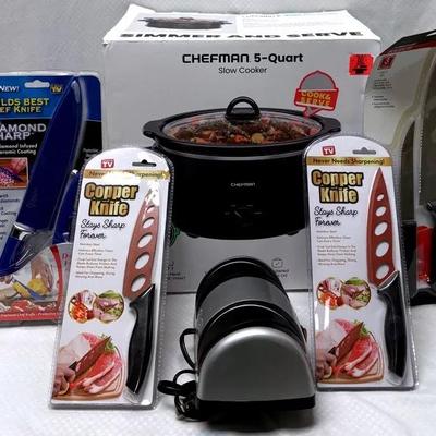 "Chefman" Slow Cooker With Knives