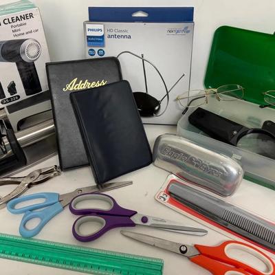 Mini Vacuum, Readers and More