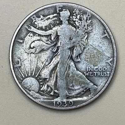 1939 Walking Liberty Half Dollar Coin 0.40oz 90% Silver - Good Condition