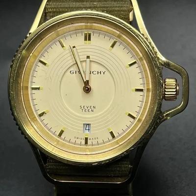 Givenchy 17 Men’s Watch 2013, Serial No GY100181S02 4891945368661 With Box and New Leather Strap