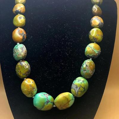 Navajo or Frida Kahlo's Style Turquoise Beaded Necklace