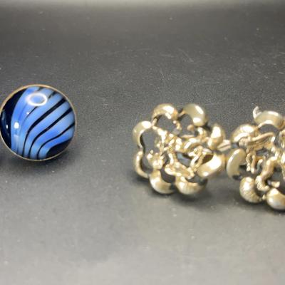 Swank Retro Griffin Goldtone NWT and Artisan Blue Stone Cufflinks, 2 Pairs