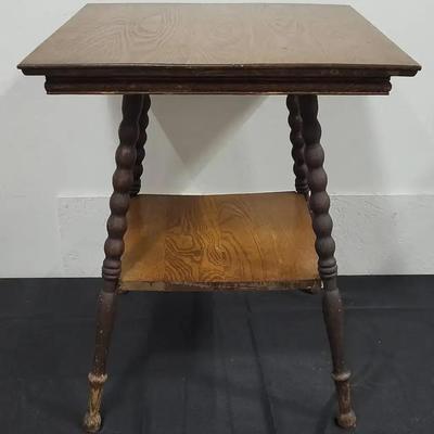 Square Side Table with Spindle Legs