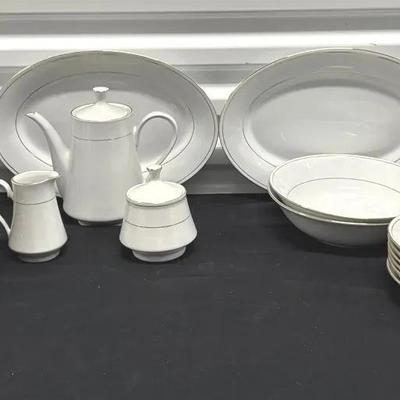 Goldworks Ltd Double Banded China