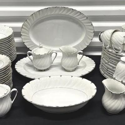 Heirloom Fine China Set