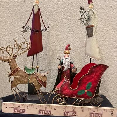 Metal Vintage Folk Painted Decor 