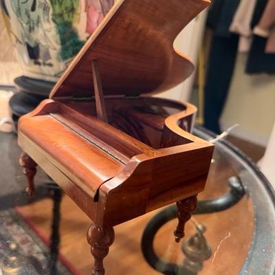 Sale Photo Thumbnail #73