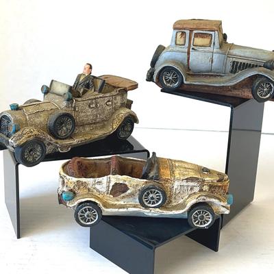 Set Of 3 Decorative Vintage-Style Resin Cars