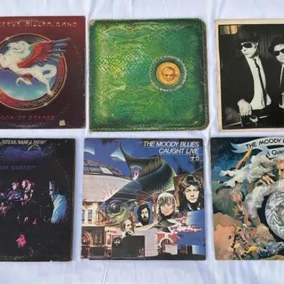 Lot of 6 Classic Rock Vinyl Records – Crosby Stills & Nash, Steve Miller Band, Alice Cooper, Moody B