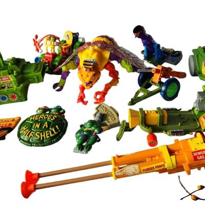 Assorted Teenage Mutant Ninja Turtles Toys 80s 90s Collectible Killer Bee & Happy Meal Toys Etc.