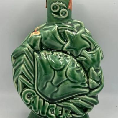 1970 Zodiac Series Decanter – Cancer & Capricorn