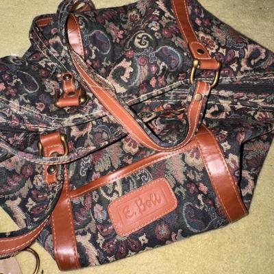 Sale Photo Thumbnail #324