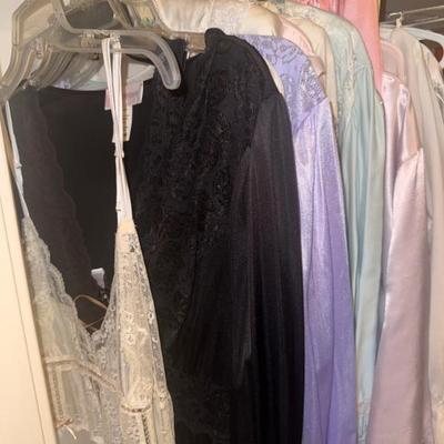 Sale Photo Thumbnail #393