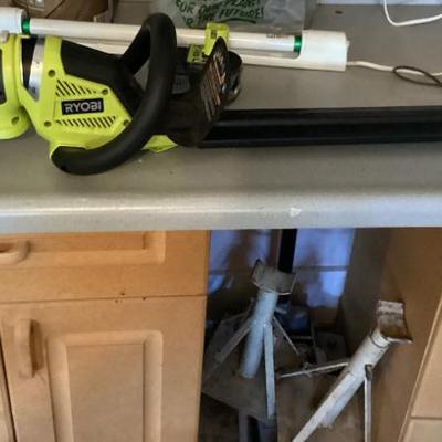 Sale Photo Thumbnail #40: Ryobi electric hedge trimmer