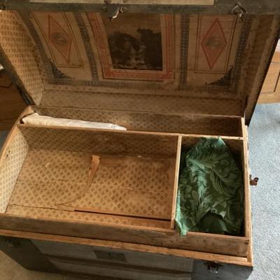 Sale Photo Thumbnail #13: Antique scottish trunk open