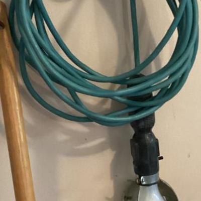 Sale Photo Thumbnail #51: Extension cord with work light