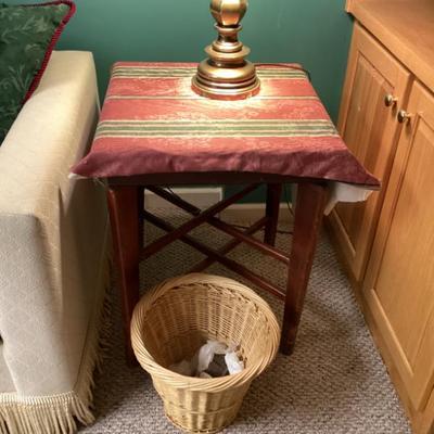 Sale Photo Thumbnail #199: Wood accent table