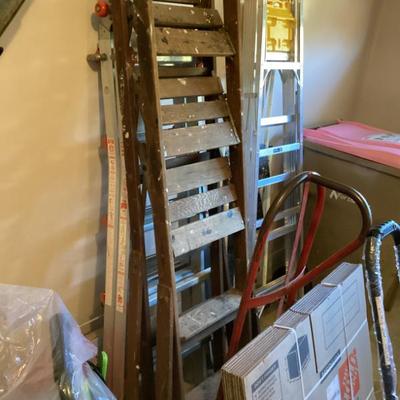 Sale Photo Thumbnail #70: Wide step folding wooden ladder