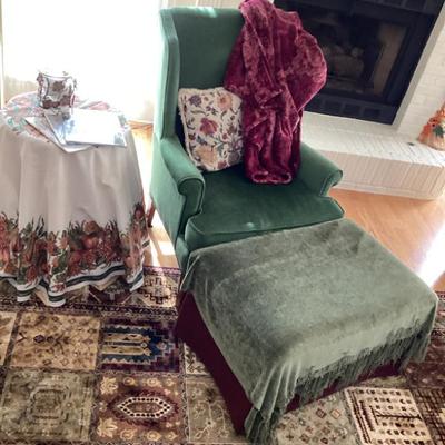 Sale Photo Thumbnail #215: Round side table with fruit tablecloth img 3522