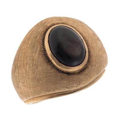 Sale Photo Thumbnail #48: Gent's Black Star Sapphire, 14k Yellow Gold Ring.jpg