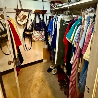 Sale Photo Thumbnail #50