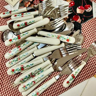 Sale Photo Thumbnail #120